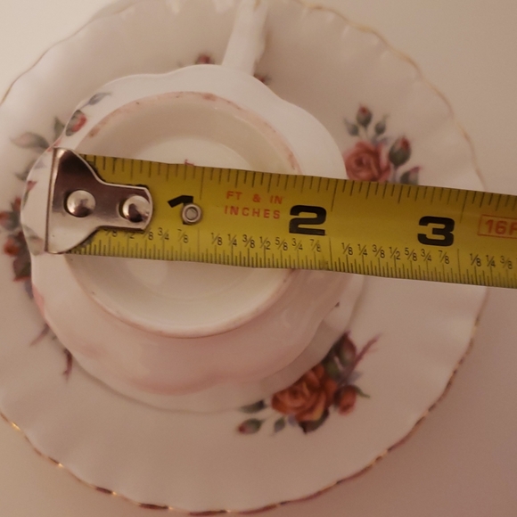 Royal Albert Bone China, England, Centennial Rose - Picture 8 of 8